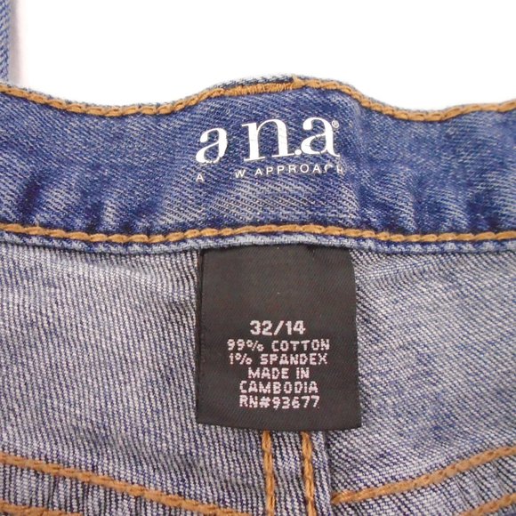 a.n.a Boyfriend Jeans 14 Distressed 26 Inseam - Picture 3 of 5